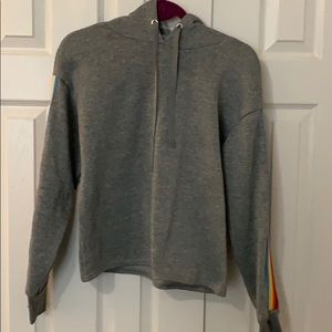 Hooded cropped sweatshirt